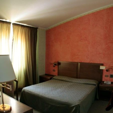Astor Hotel Vintage Frosinone Exterior foto