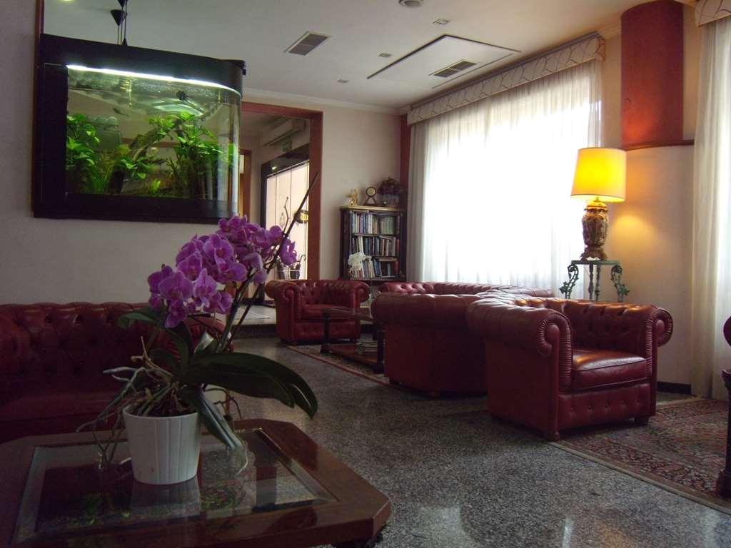 Astor Hotel Vintage Frosinone Restaurant foto